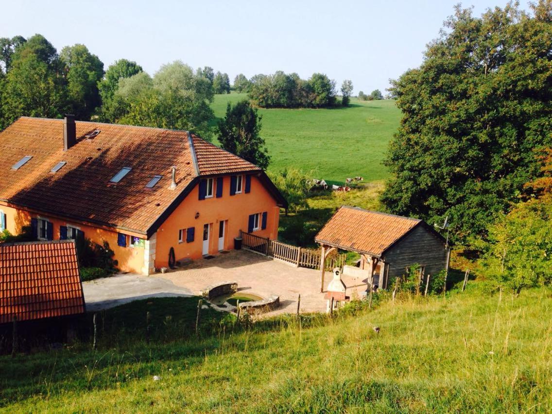 Bed and Breakfast Le Moulin Des Oyes Censeau Экстерьер фото
