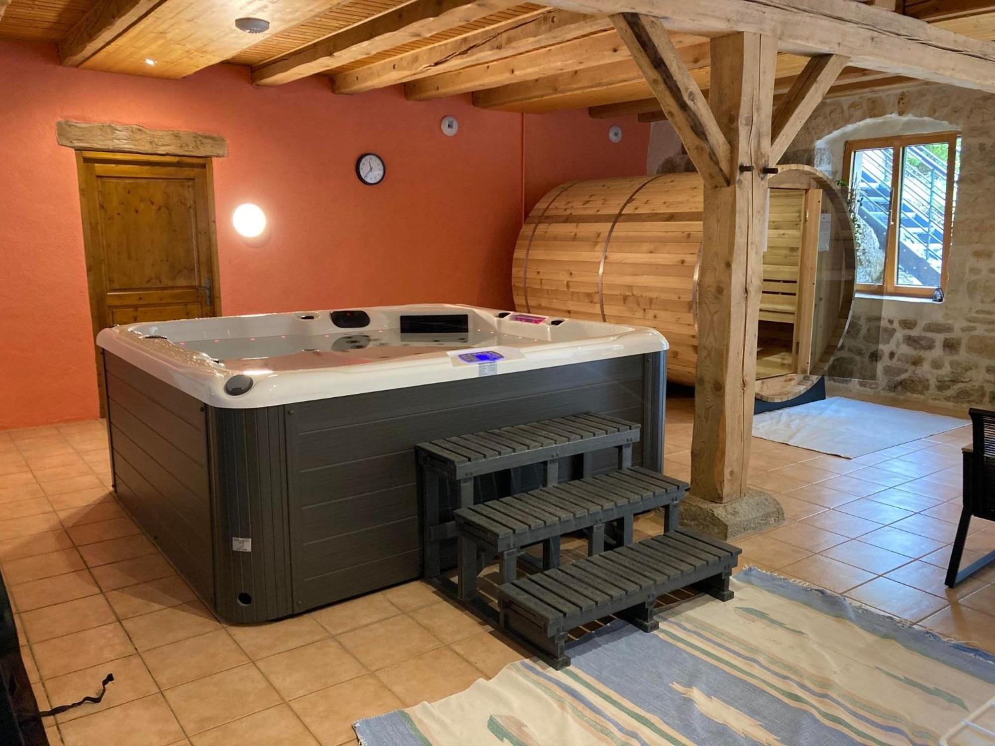 Bed and Breakfast Le Moulin Des Oyes Censeau Экстерьер фото
